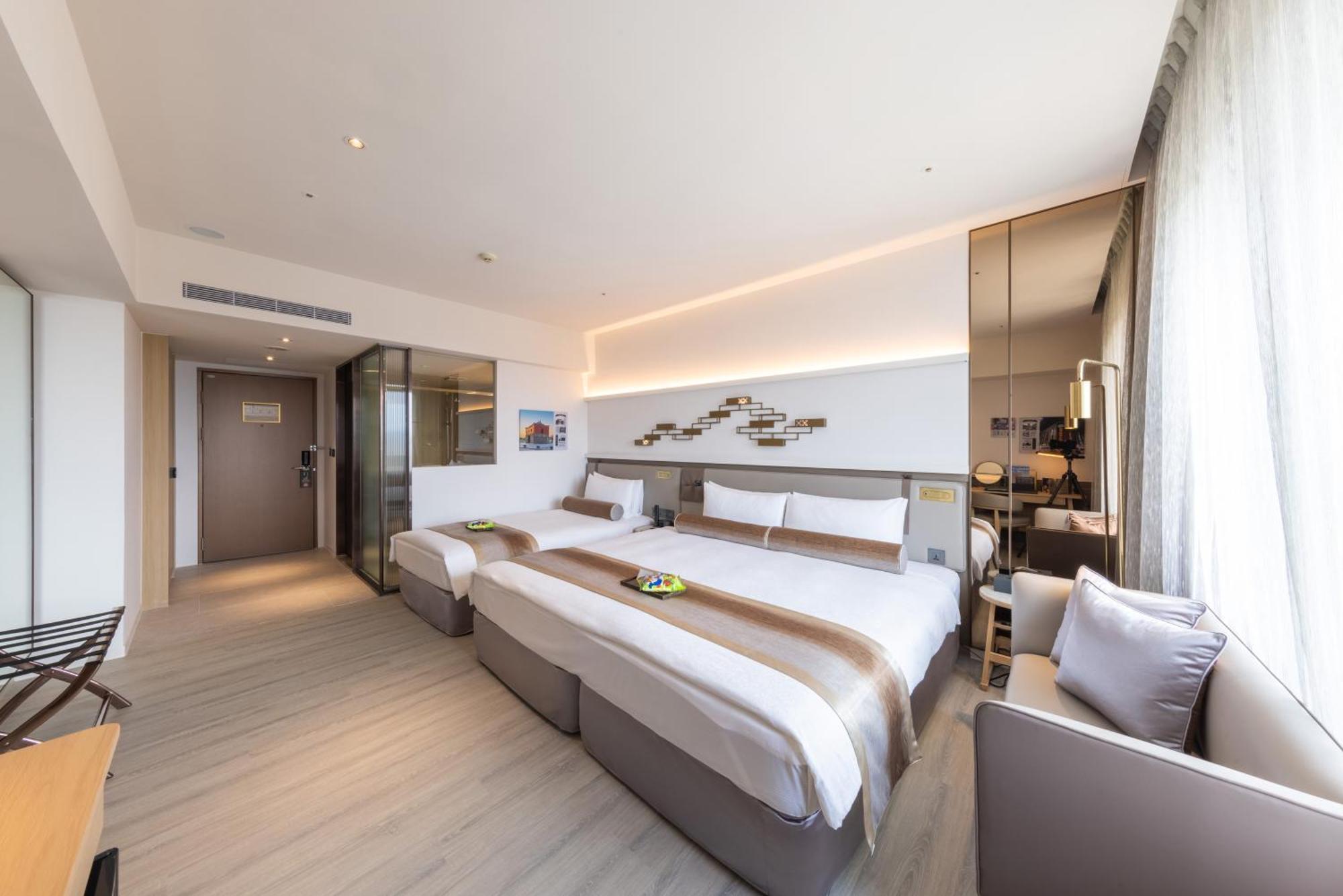 Taipei Garden Hotel - Ximending Exterior photo Deluxe Room
