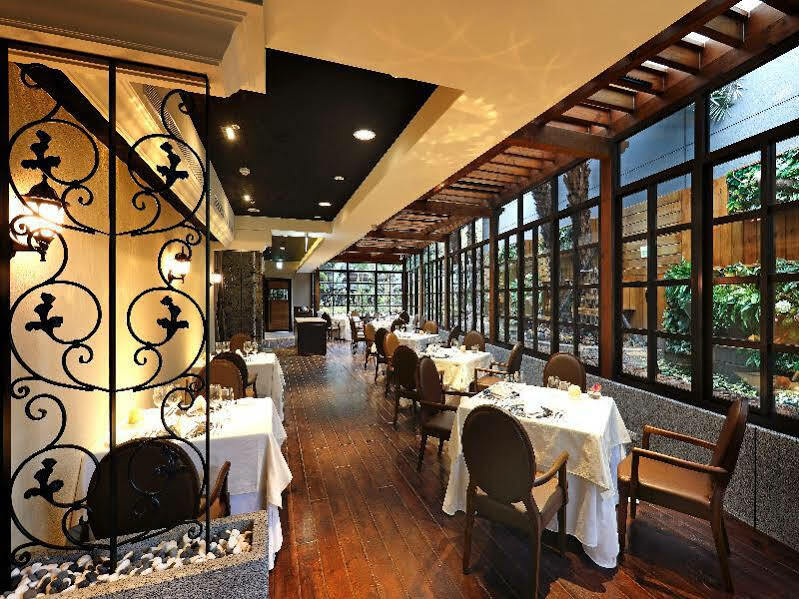 Taipei Garden Hotel - Ximending Exterior photo Restaurant in the hotel